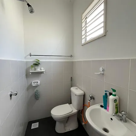 Homestay Ummie, Durian Tunggal Kampong Ayer Resam Exterior photo